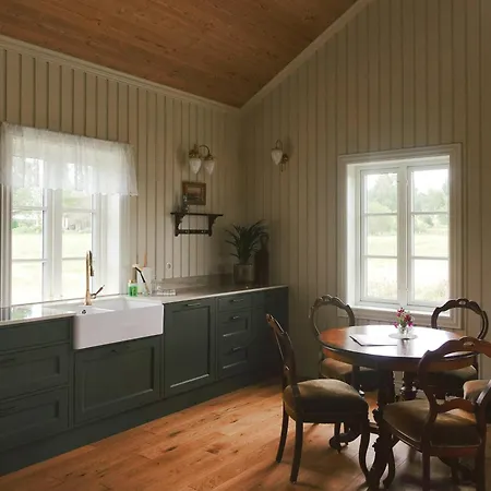 Historic Croft With Views Over Mjosa * Ottestad