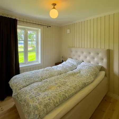 Historic Croft With Views Over Mjosa * Ottestad